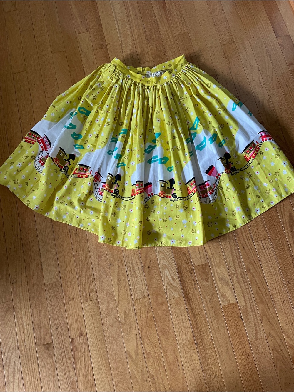 Mary Blain pinup couture train skirt Vintage-Style Circle Skirt - Picture 9 of 11